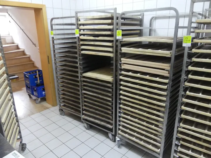 Edelstahl-Frosterwagen Maße in cm ca. 66 x 80 x 185